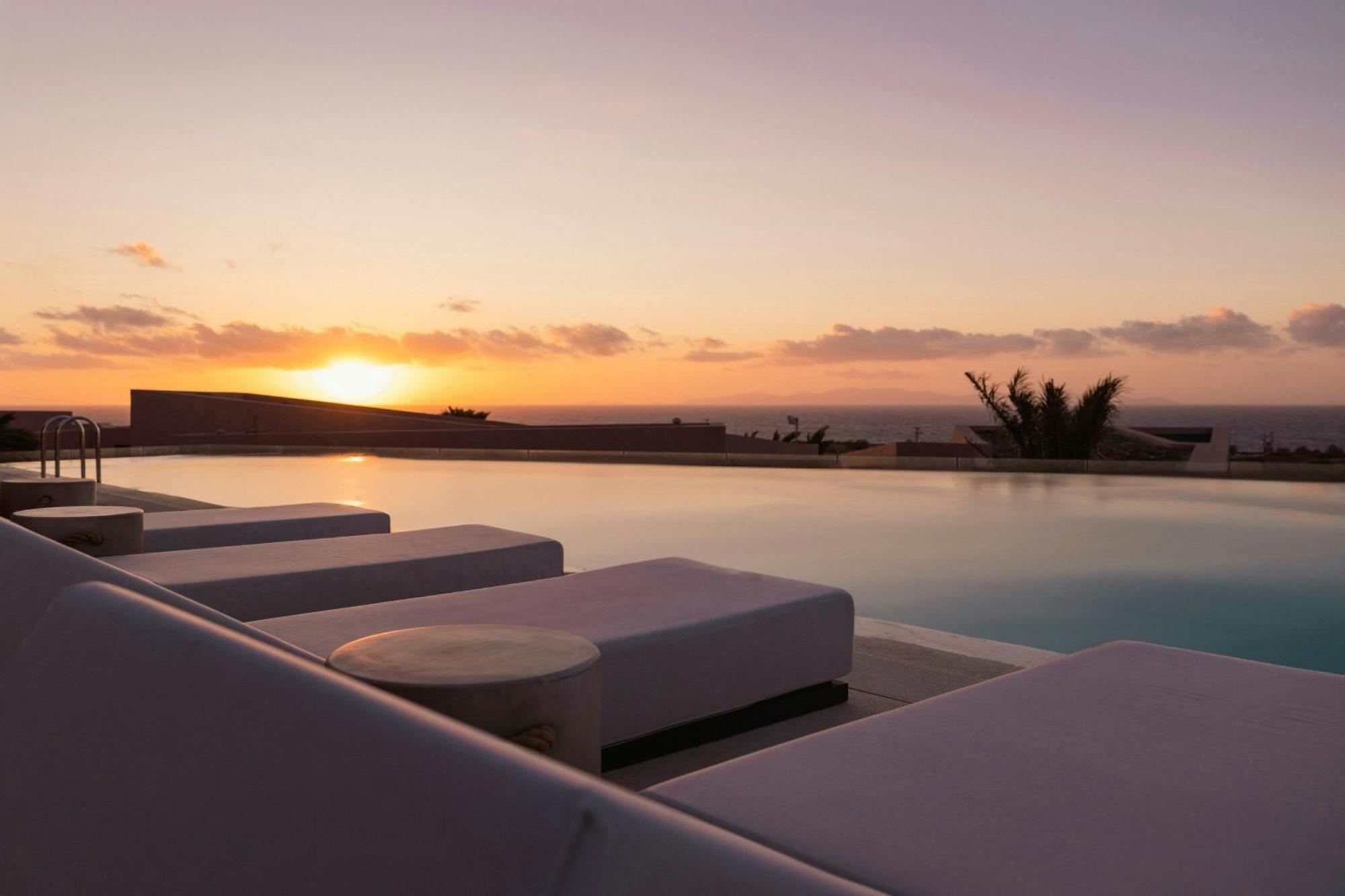 Domes Novos Santorini, Autograph Collection Hotel Oia  Ngoại thất bức ảnh