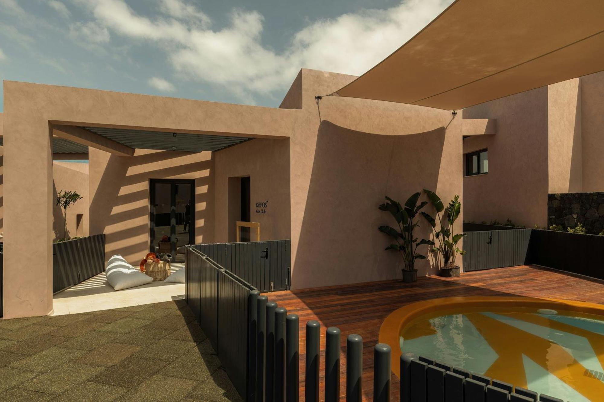 Domes Novos Santorini, Autograph Collection Hotel Oia  Ngoại thất bức ảnh