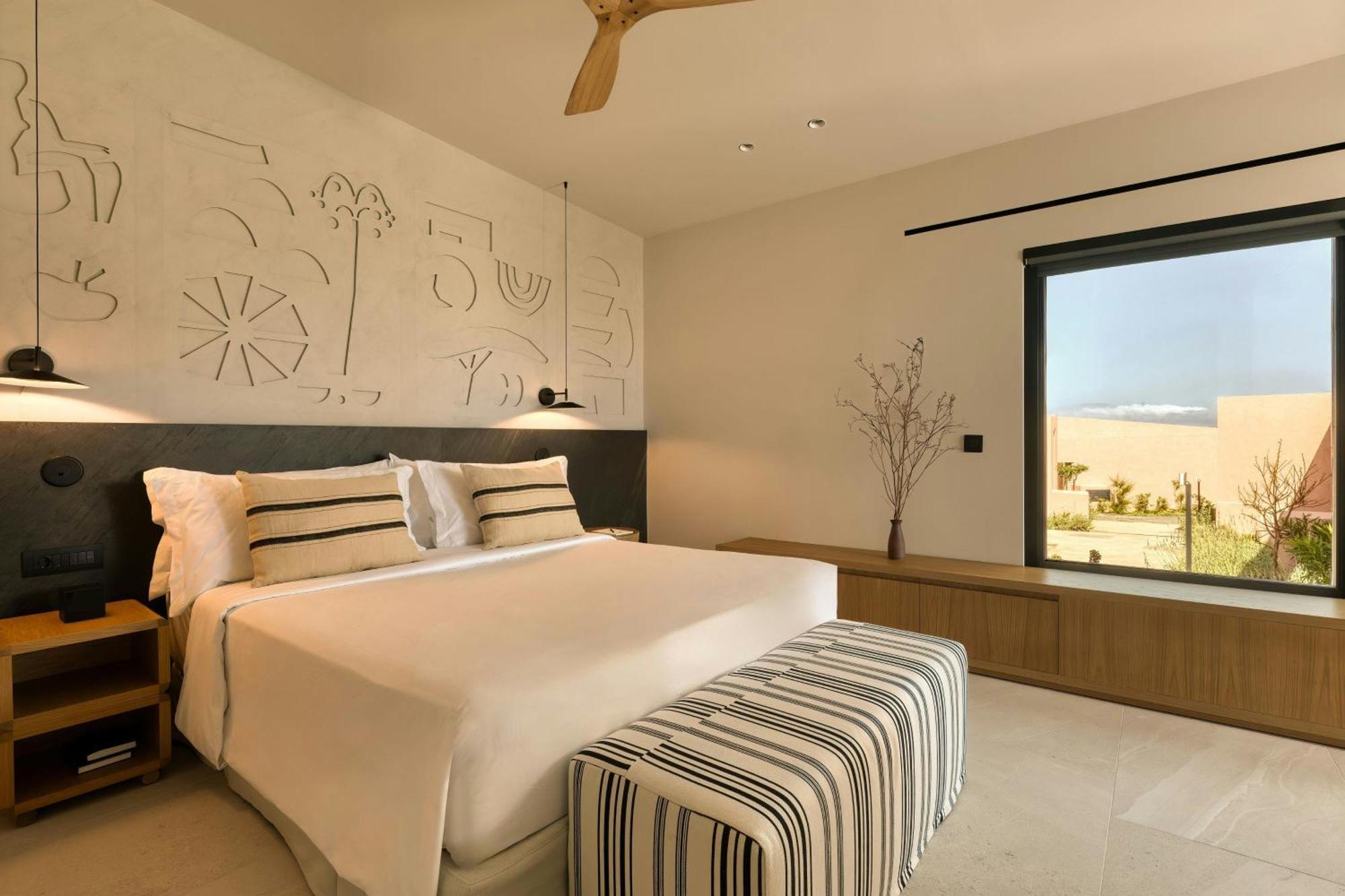 Domes Novos Santorini, Autograph Collection Hotel Oia  Ngoại thất bức ảnh