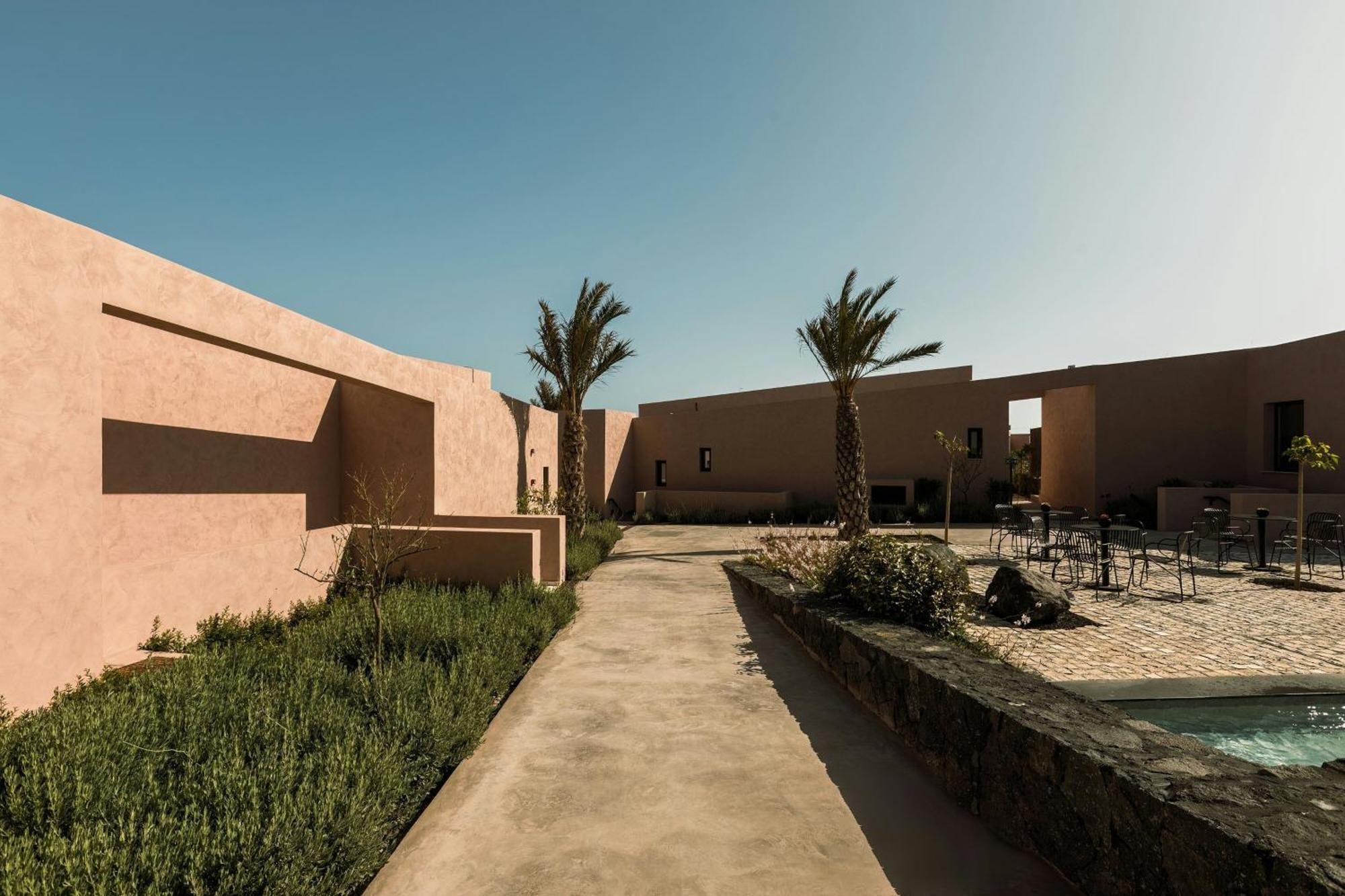 Domes Novos Santorini, Autograph Collection Hotel Oia  Ngoại thất bức ảnh